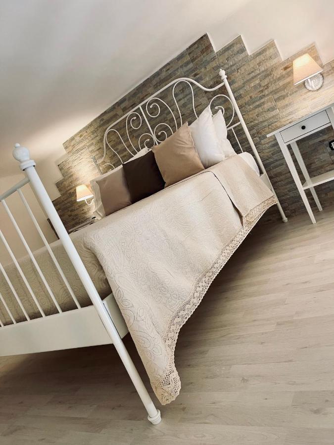 Relais Medea Bed and Breakfast San Giorgio Ionico Buitenkant foto